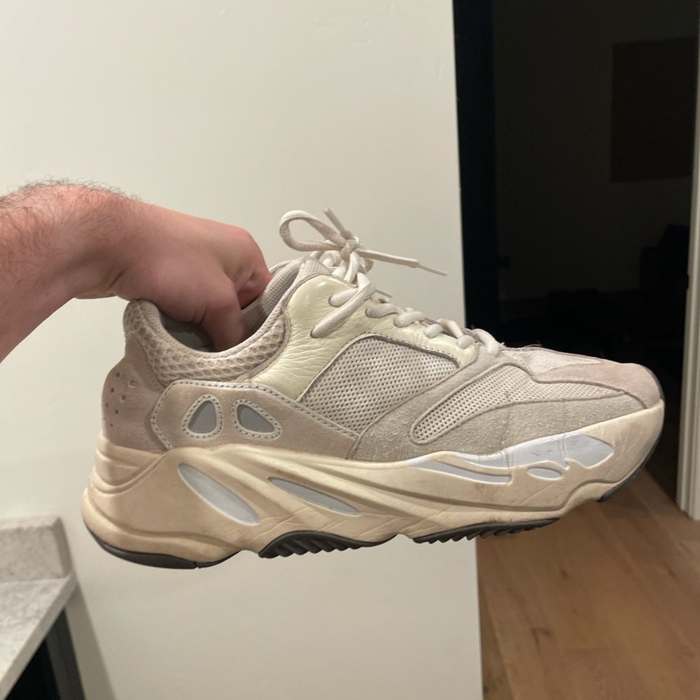 Yeezy Analog